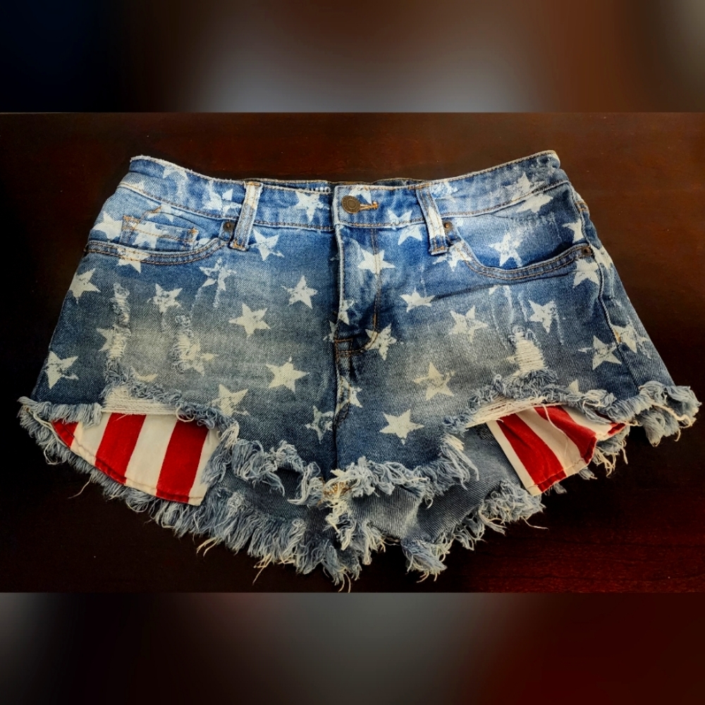 Mossimo Supply Co. high-rise shorts